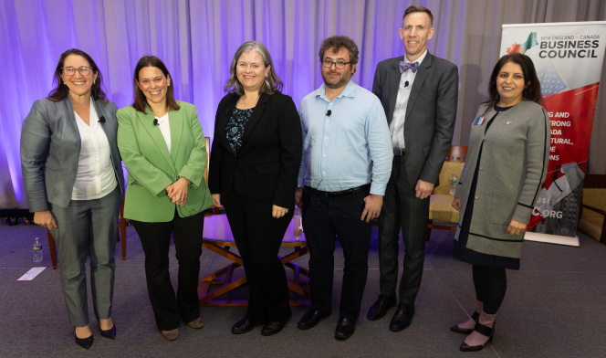Roundtable panelists from the U.S.-Canada Executive Energy Conference